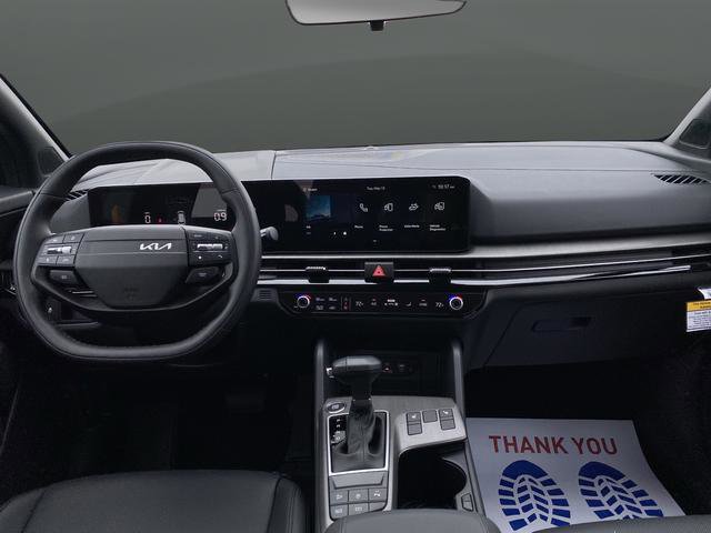 New 2026 Kia Sportage X-Line w/ X-Line Premium Package AWD/4WD image 5