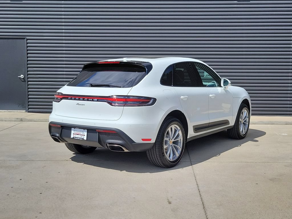 New 2026 Porsche Macan AWD/4WD image 6
