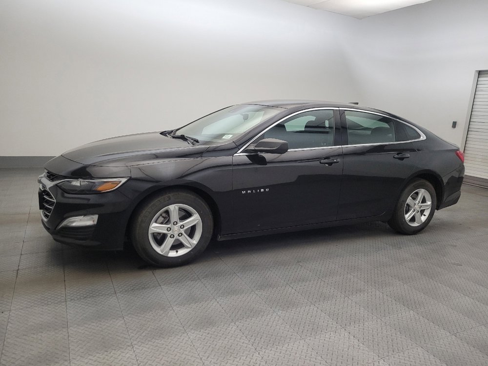 Used 2024 Chevrolet Malibu LS FWD image 2