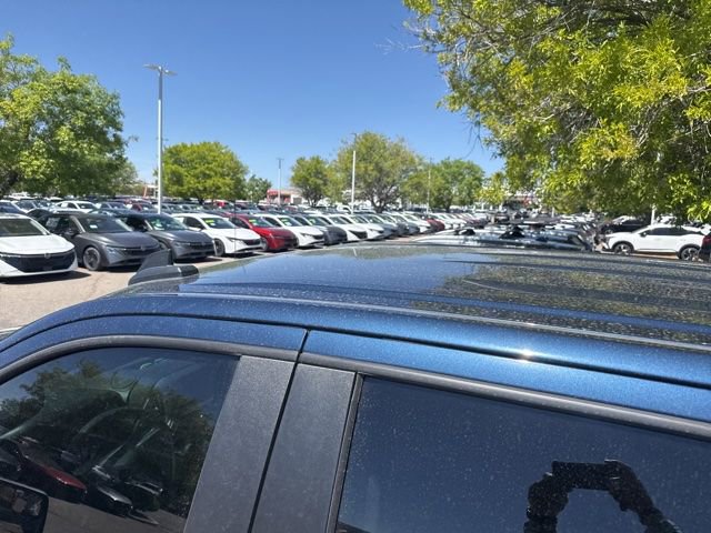 Used 2022 Chevrolet Silverado 1500 Custom AWD/4WD image 35