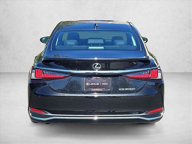 Used 2024 Lexus ES 300h w/ Accessory Package (Z1) FWD image 6