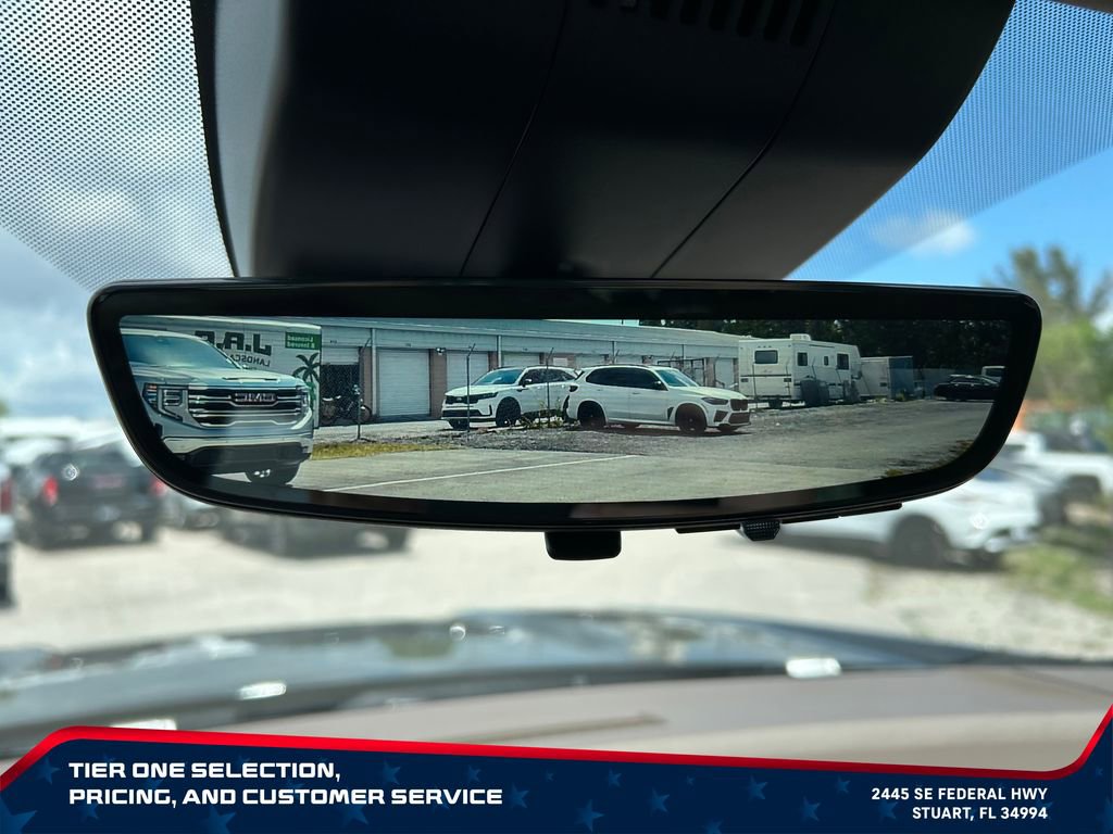 New 2026 GMC Yukon Denali w/ Denali Reserve Package AWD/4WD image 23
