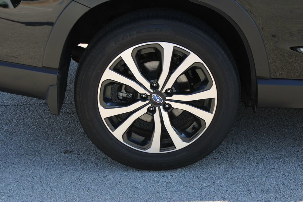 Certified 2024 Subaru Forester Limited image 35