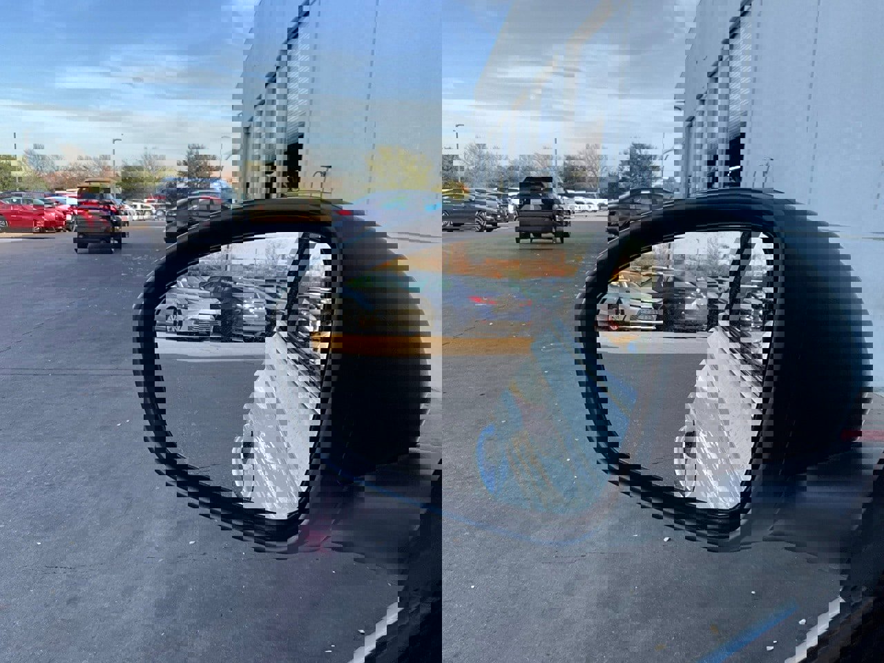 Used 2025 Nissan Altima 2.5 SV image 19