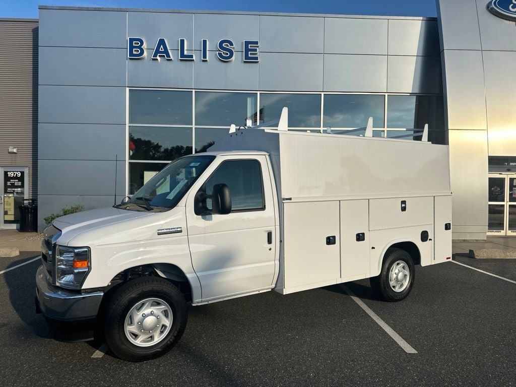 New 2026 Ford E-350 and Econoline 350 Super Duty w/ Power Equipment Group