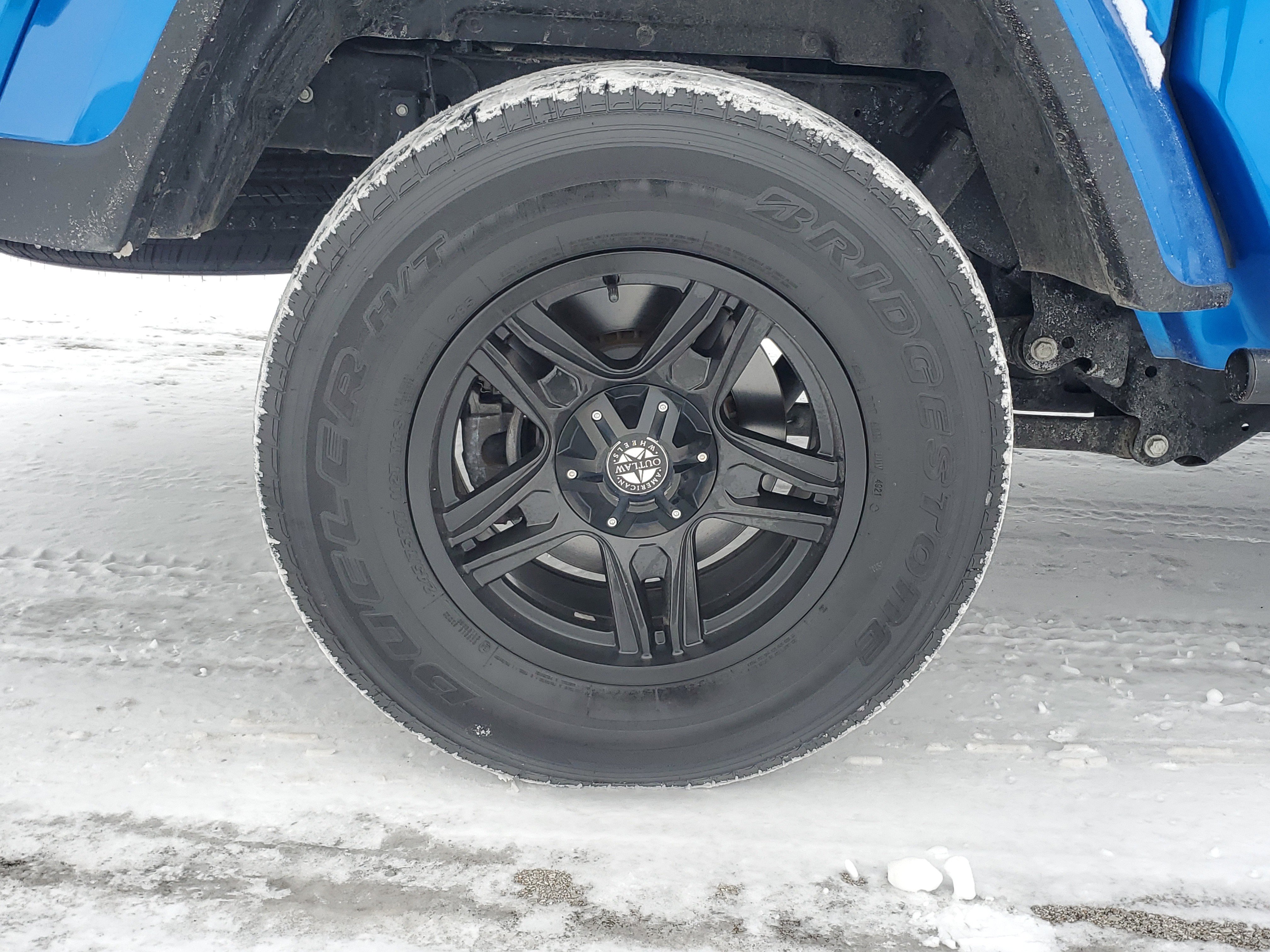 Used 2022 Jeep Gladiator Sport image 5