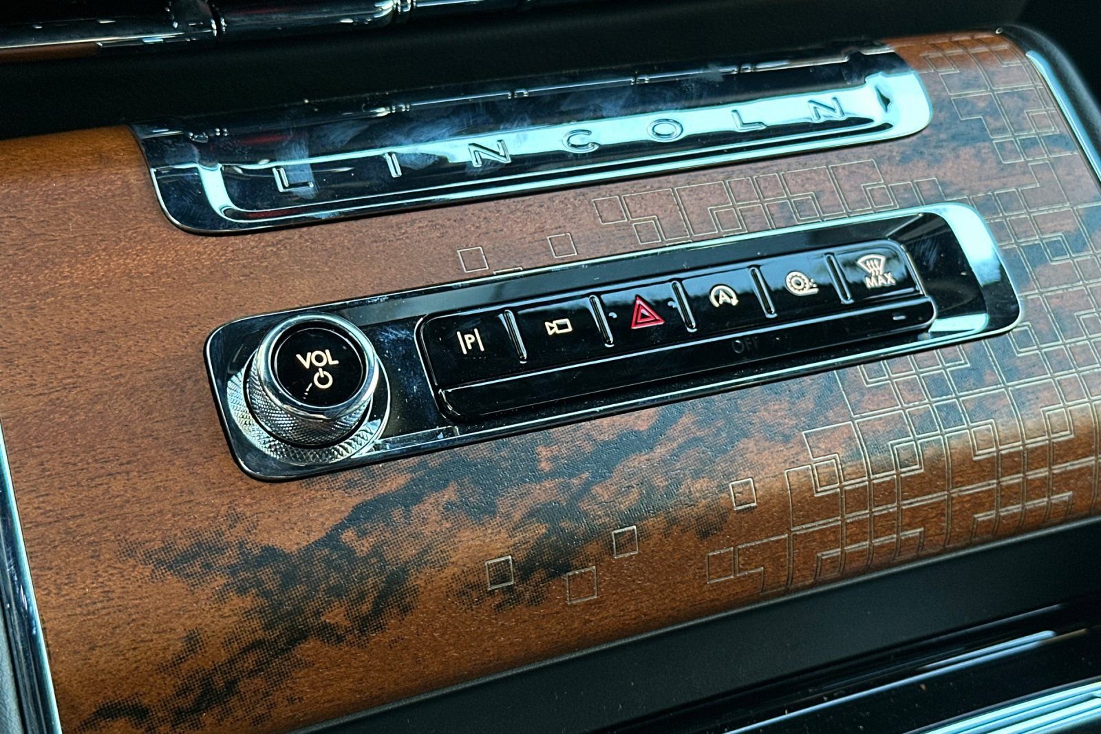 New 2026 Lincoln Aviator Black Label AWD/4WD image 21