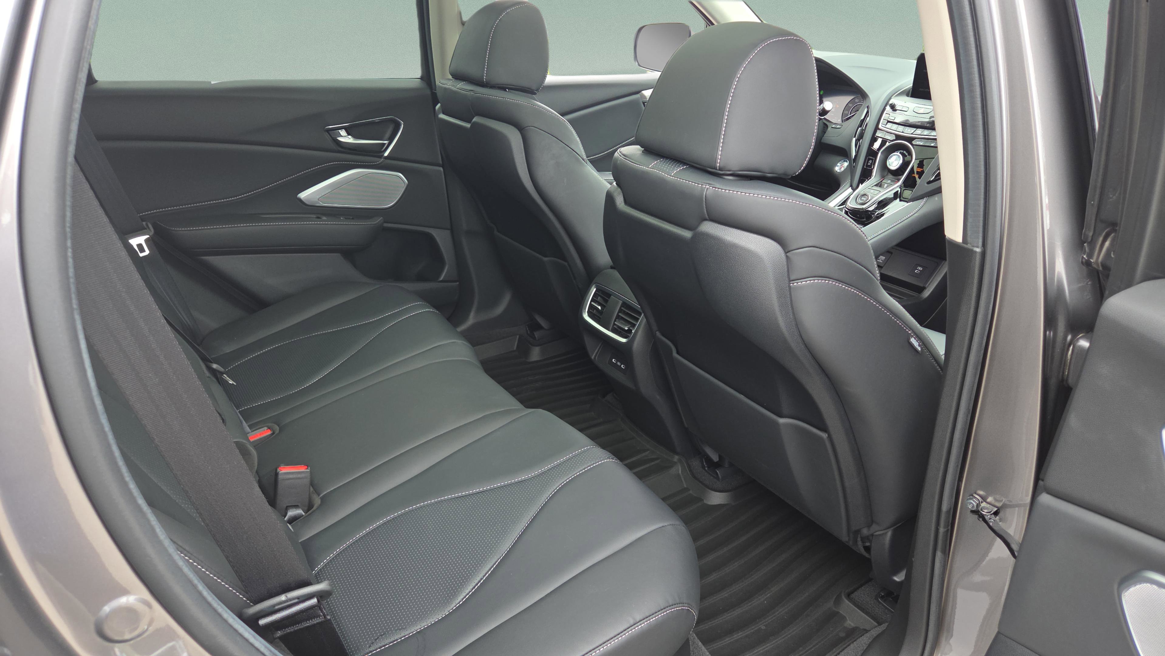 Certified 2025 Acura RDX SH-AWD w/ Technology Package image 30