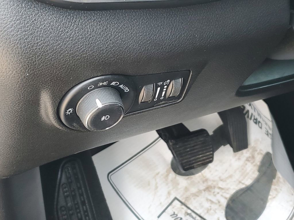 Used 2022 Jeep Compass Limited AWD/4WD image 8