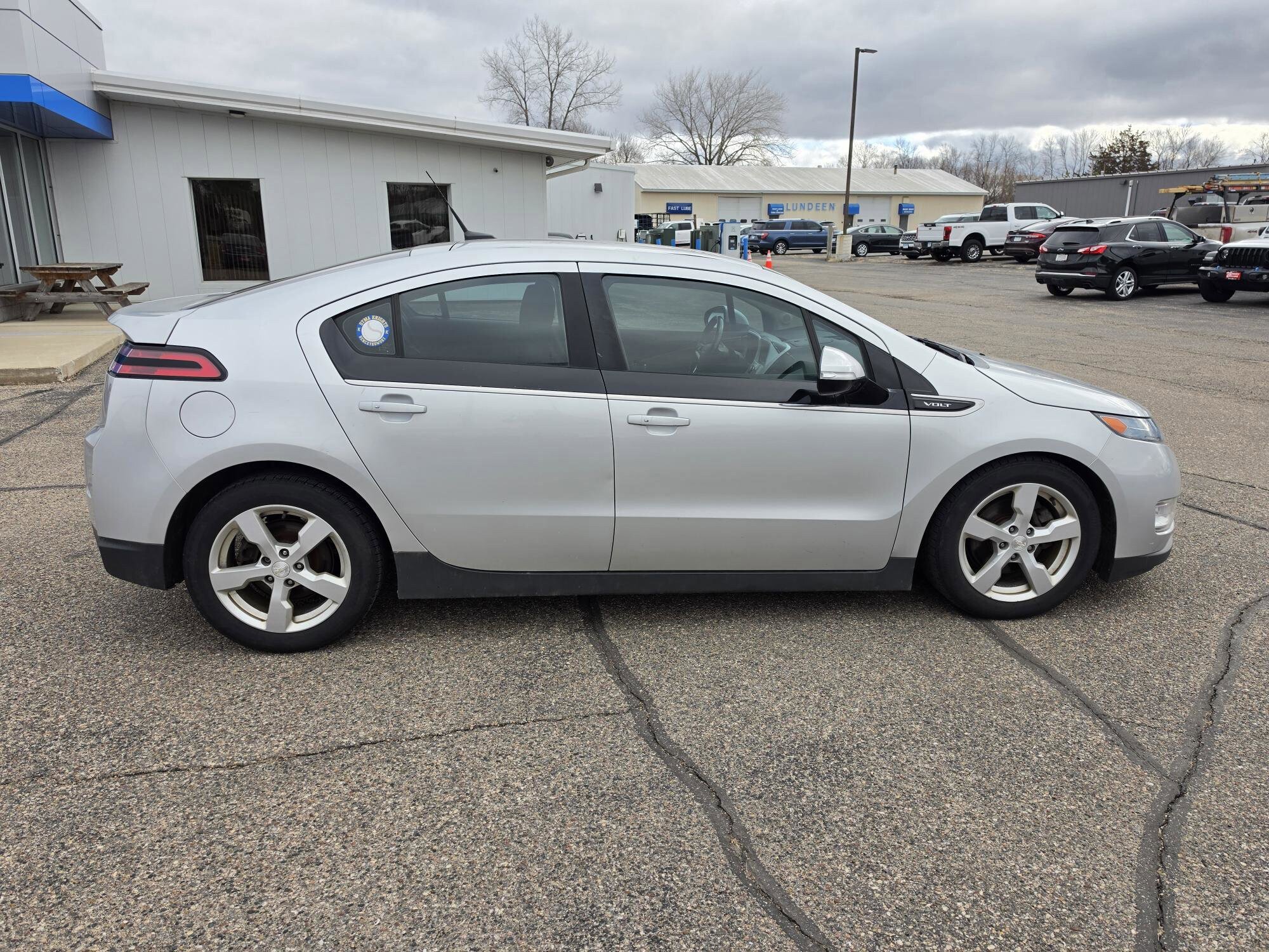 Used 2013 Chevrolet Volt w/ Comfort Package image 3