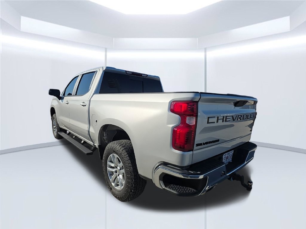 Used 2019 Chevrolet Silverado 1500 LT w/ All-Star Edition AWD/4WD image 4