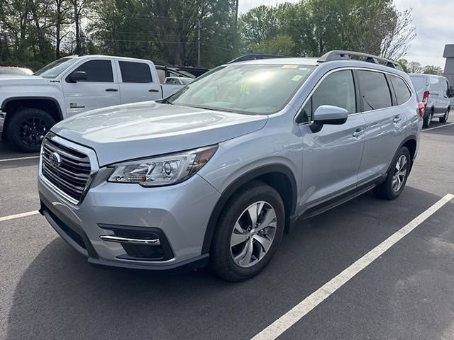 Used 2019 Subaru Ascent Premium image 1
