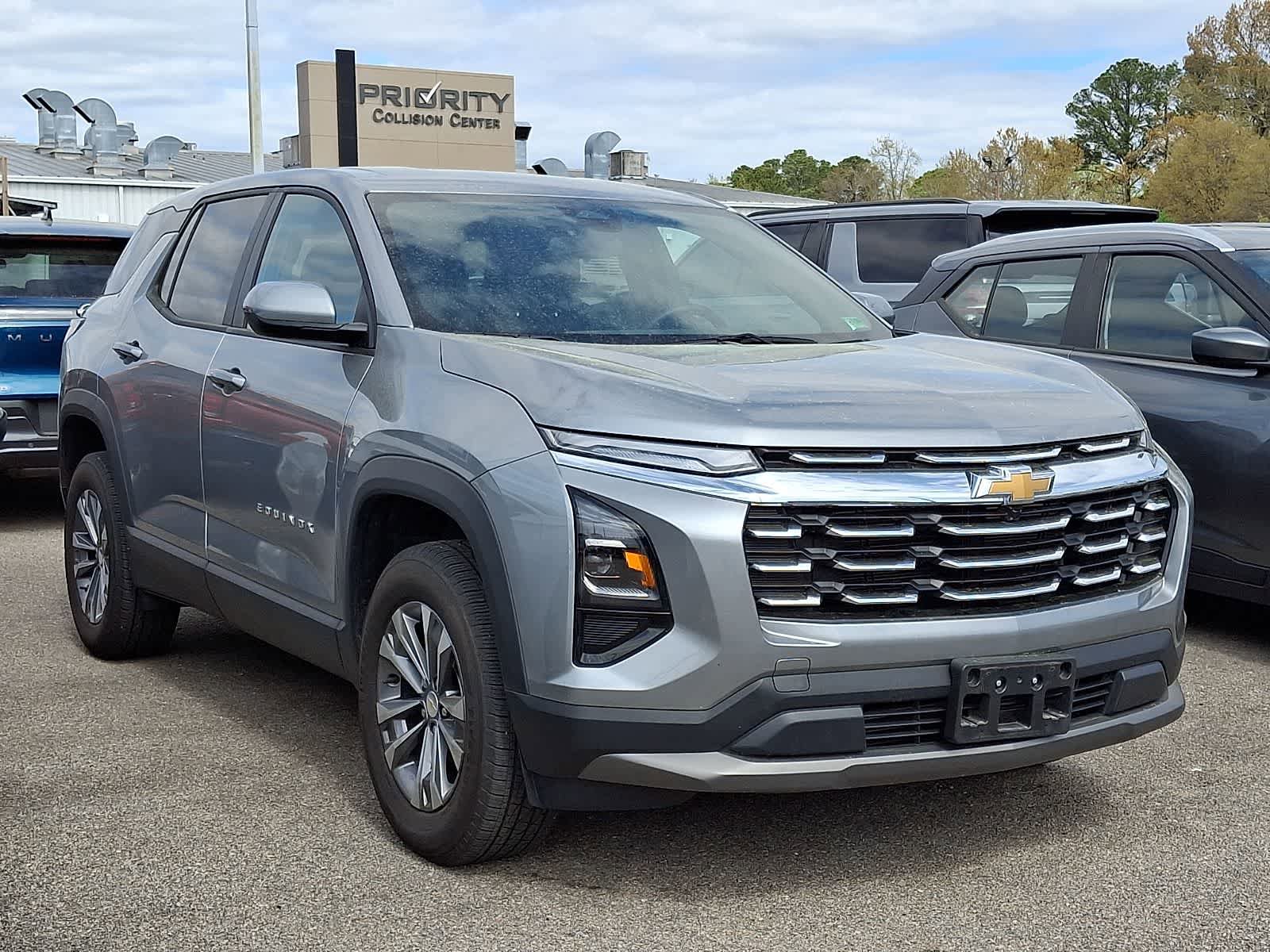 Certified 2025 Chevrolet Equinox LT FWD image 2