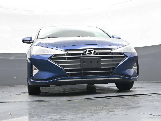 Used 2020 Hyundai Elantra SE FWD image 38