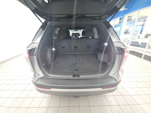 New 2025 Chevrolet Equinox LT w/ Safety and Technology Package image 25