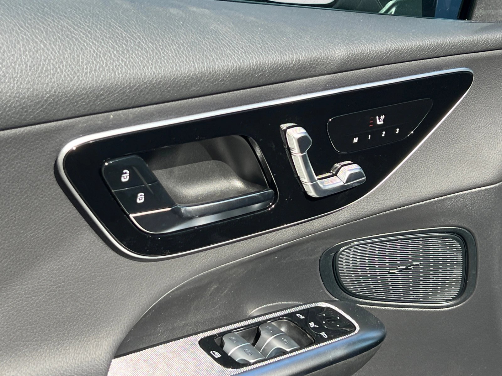 New 2026 Mercedes-Benz GLC 300 4MATIC image 10