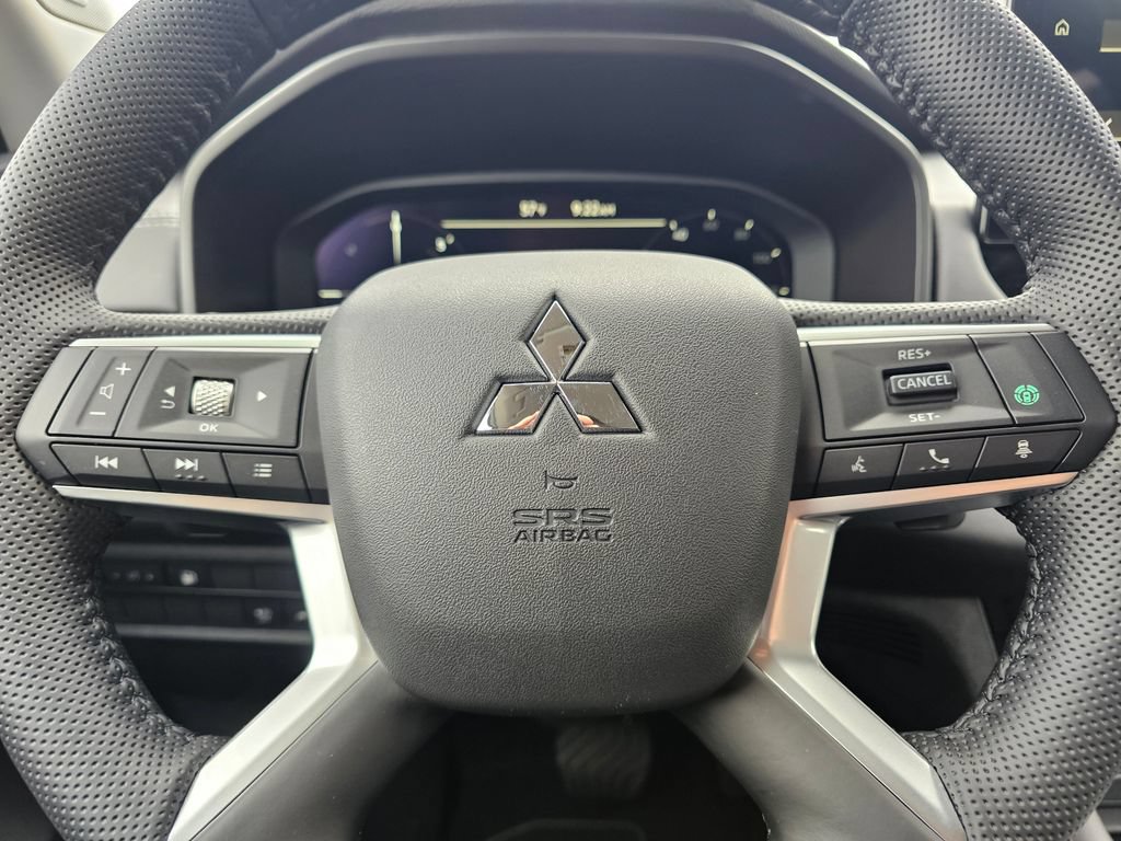 New 2026 Mitsubishi Outlander SE AWD/4WD image 19