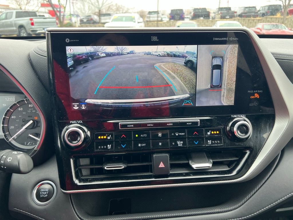 Used 2020 Toyota Highlander Platinum image 38