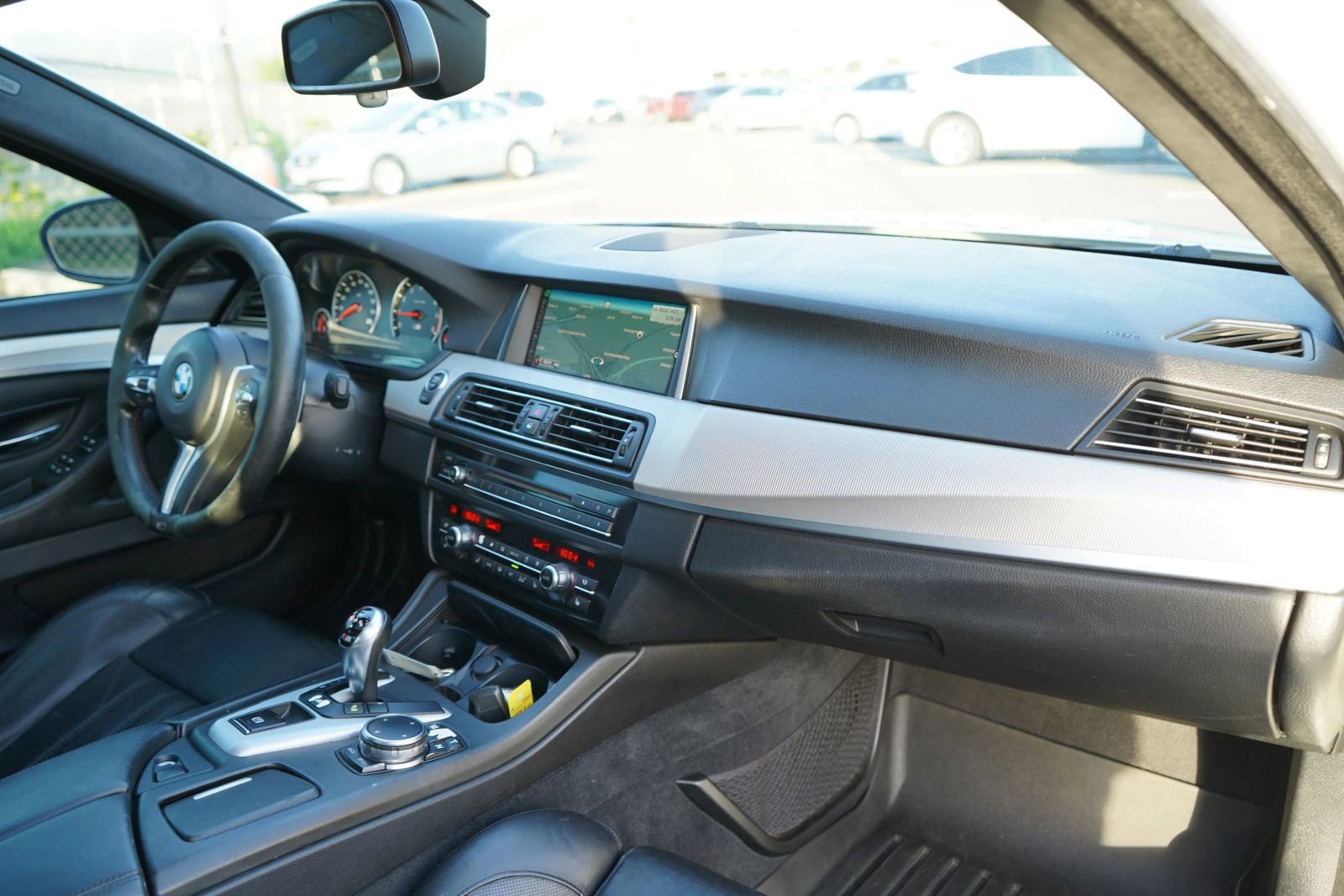 Used 2016 BMW M5 image 21