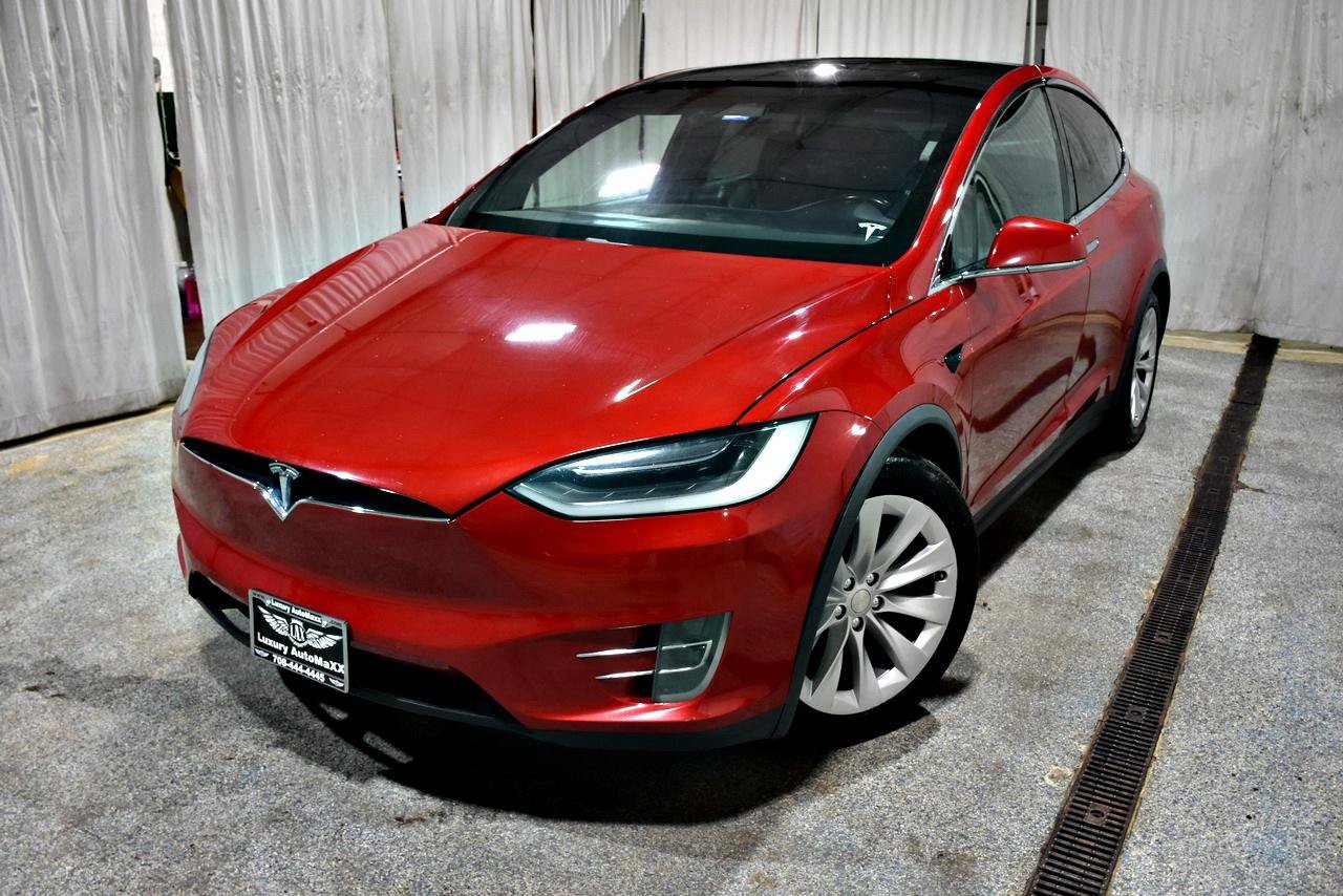 Used 2017 Tesla Model X 75D AWD/4WD image 28