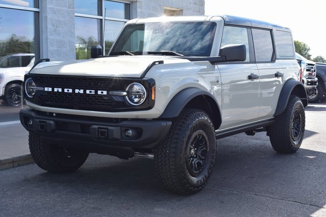 New 2025 Ford Bronco Big Bend w/ Black Diamond Package image 9