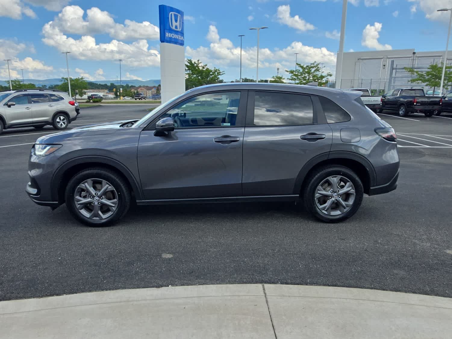 Certified 2026 Honda HR-V LX image 5
