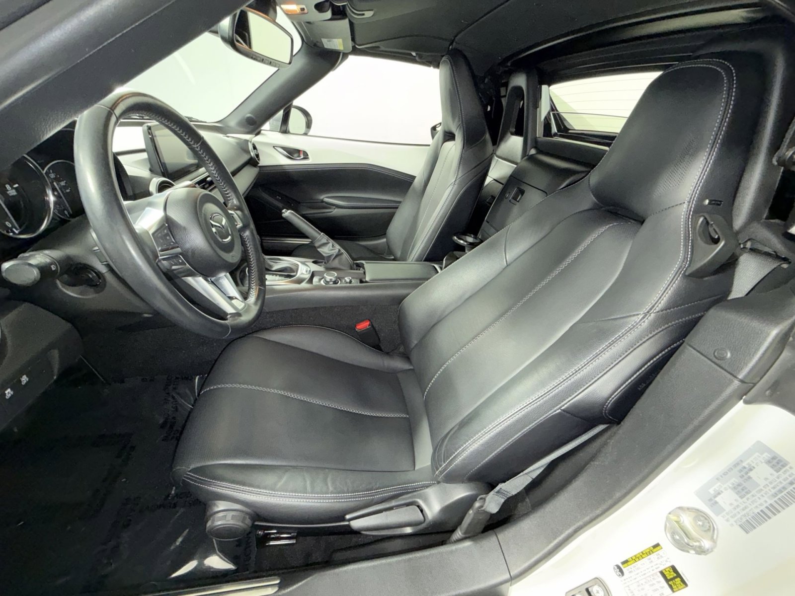 Used 2021 MAZDA MX-5 Miata RF Grand Touring image 13