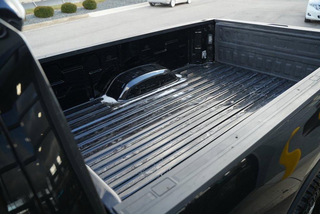 Used 2022 Chevrolet Silverado 2500 LT w/ Convenience Package image 12