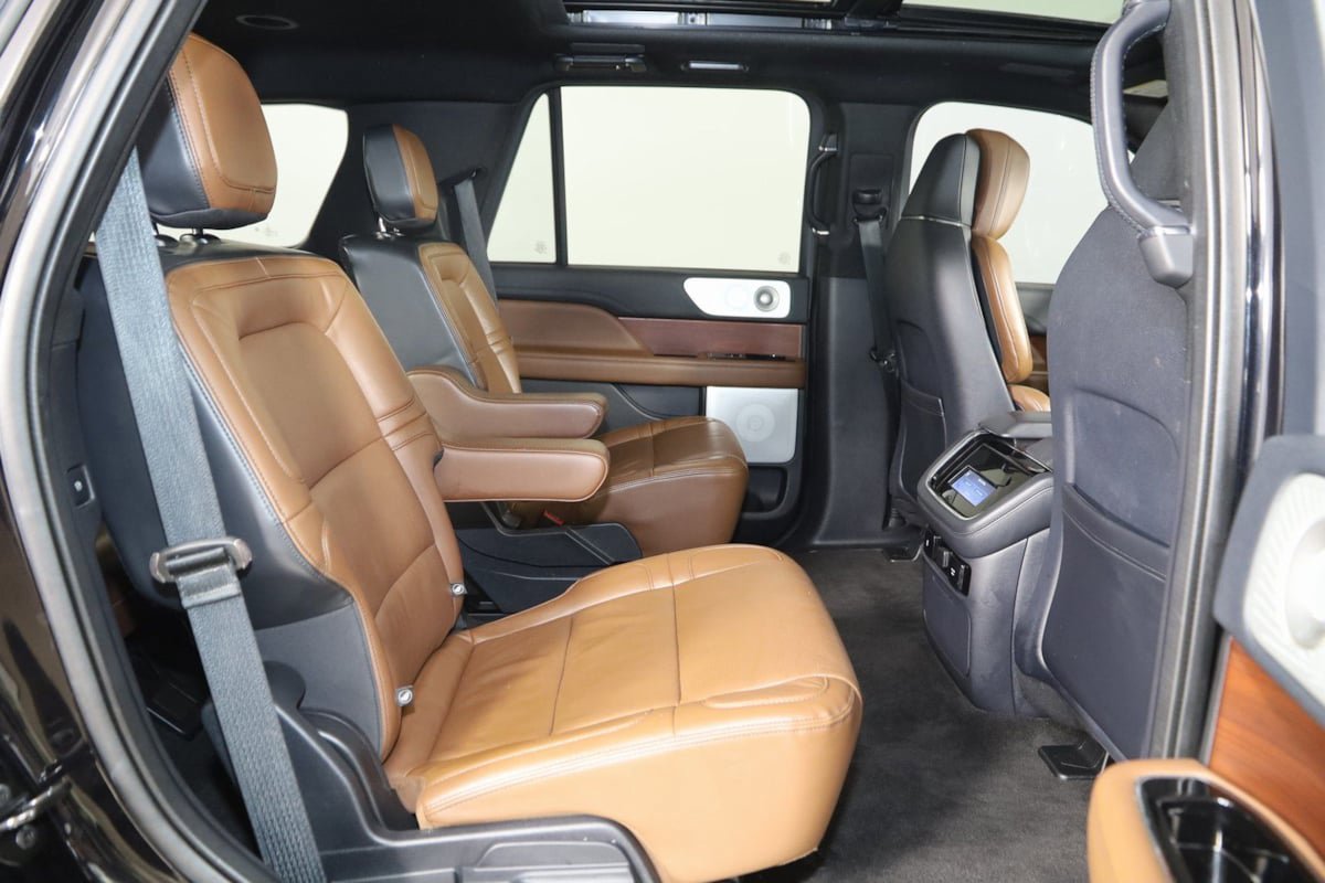 Used 2022 Lincoln Navigator Reserve image 17