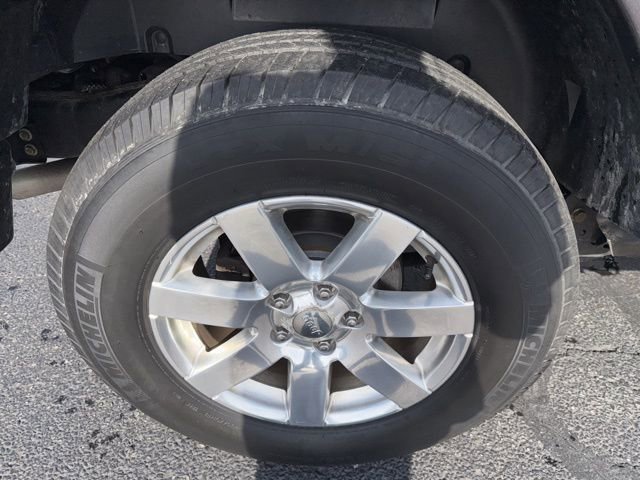 Used 2018 Jeep Wrangler Unlimited Sahara w/ Max Tow Package image 25