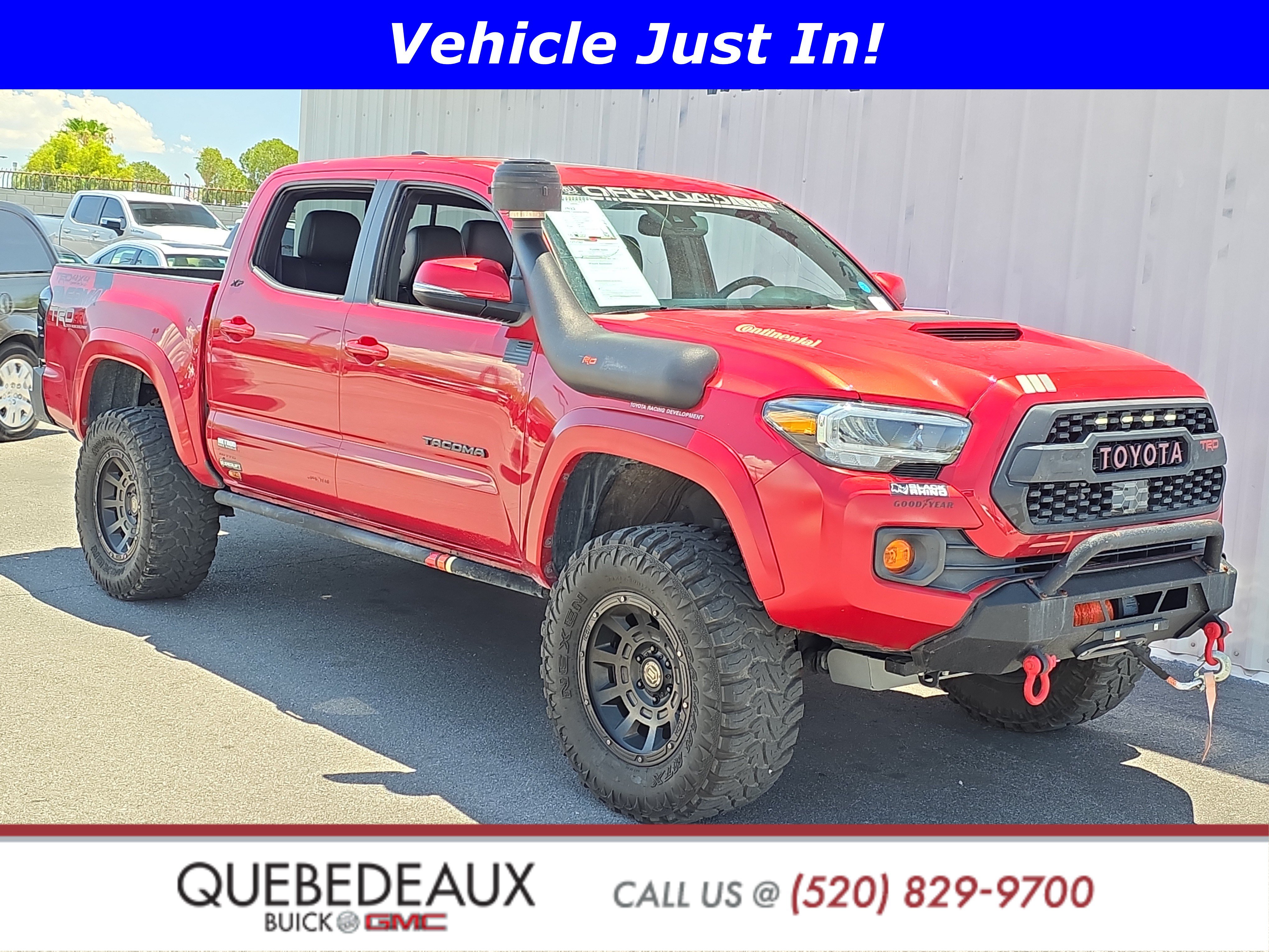 Used 2022 Toyota Tacoma TRD Sport w/ TRD Premium Sport Package AWD/4WD image 1