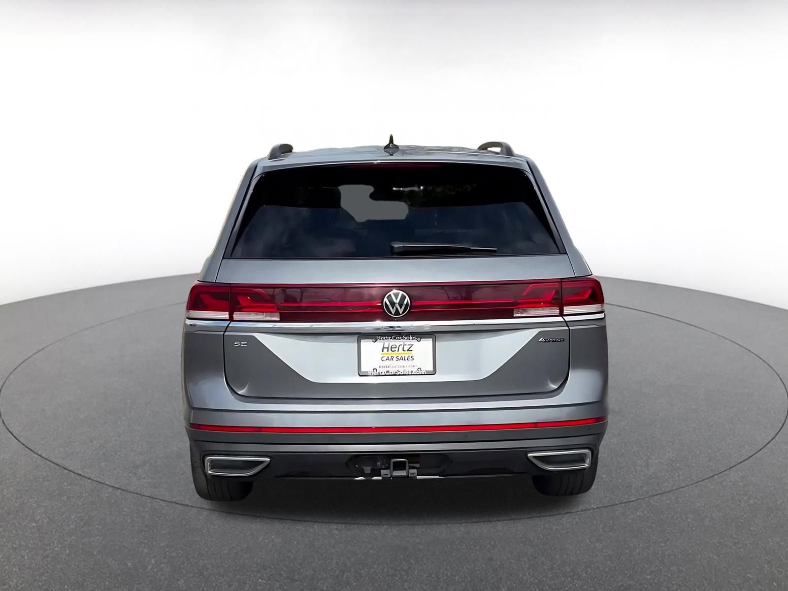 Used 2025 Volkswagen Atlas SE image 12