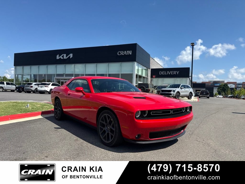 Used 2017 Dodge Challenger R/T w/ Driver Convenience Group