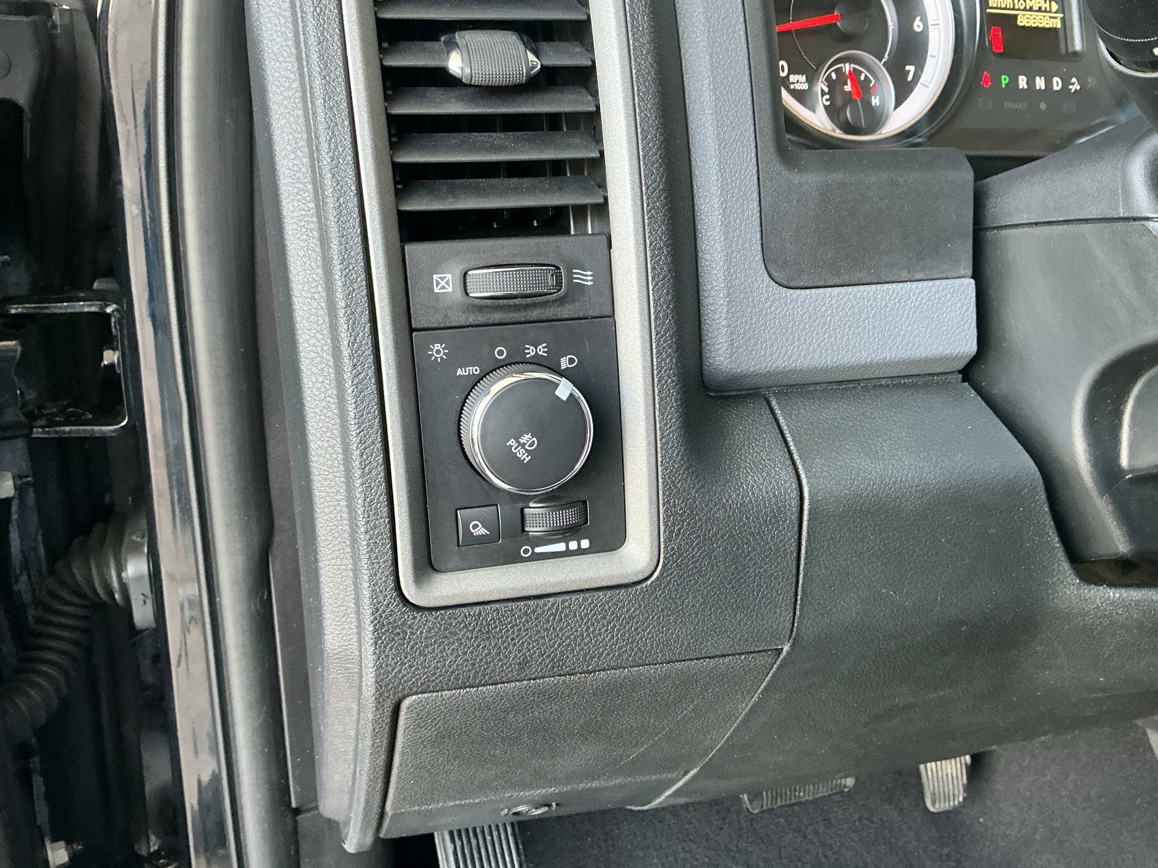 Used 2015 RAM 1500 Tradesman w/ Power & Remote Entry Group image 30