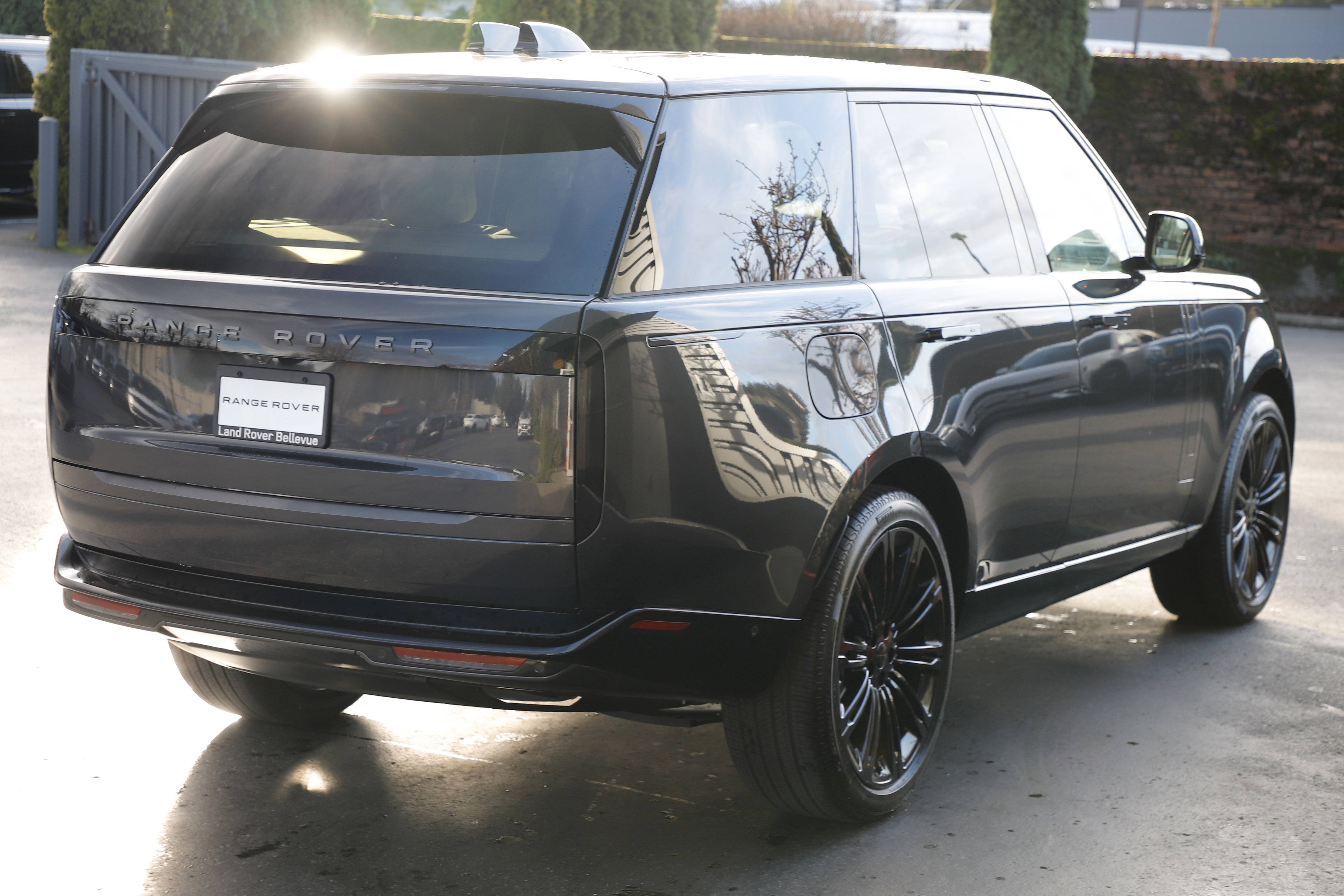 New 2026 Land Rover Range Rover SE AWD/4WD image 6
