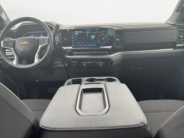 Used 2025 Chevrolet Silverado 1500 LT image 10
