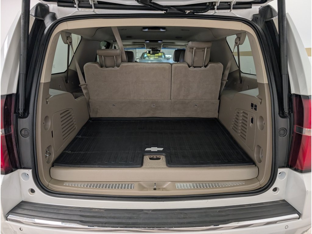 Used 2016 Chevrolet Suburban LTZ AWD/4WD image 28