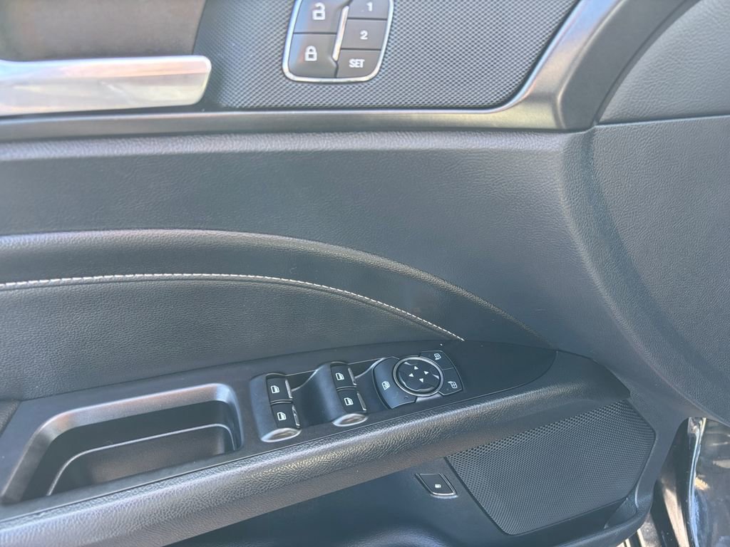 Used 2020 Ford Fusion Titanium image 24