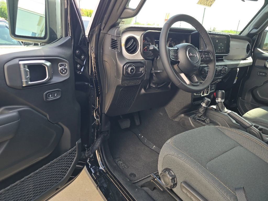 New 2025 Jeep Wrangler Sport S image 4