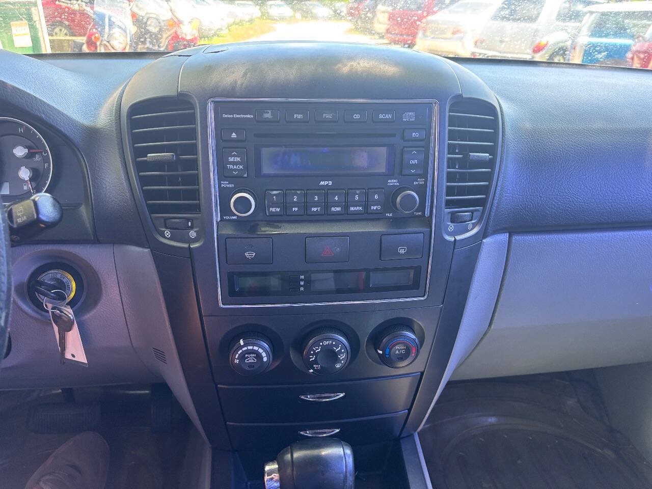 Used 2007 Kia Sorento 2WD image 12