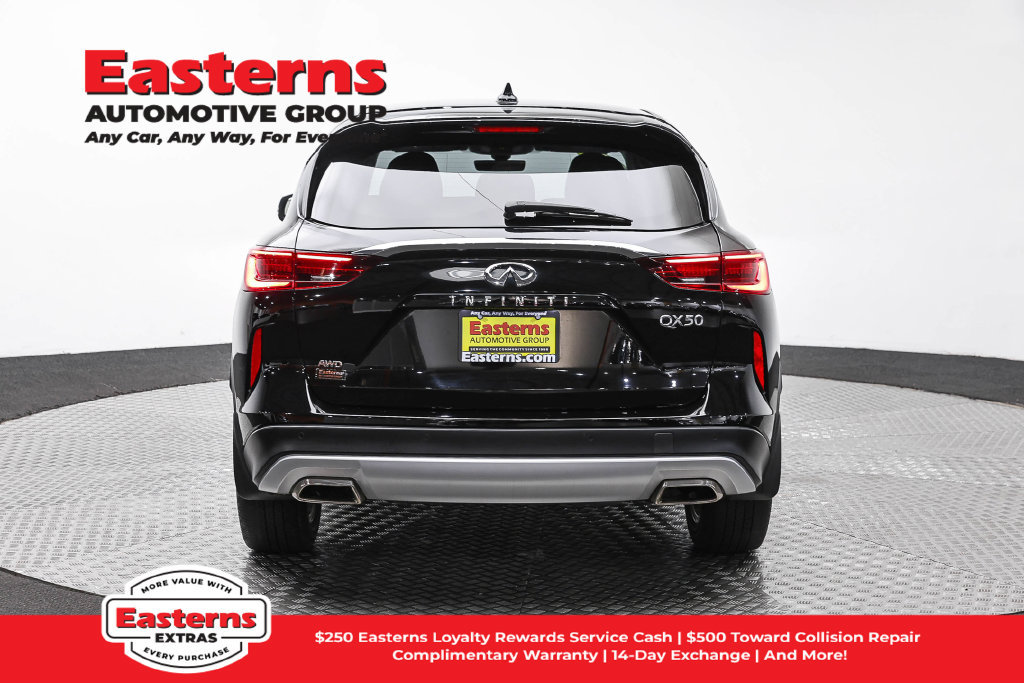 Used 2023 INFINITI QX50 Pure AWD/4WD image 7