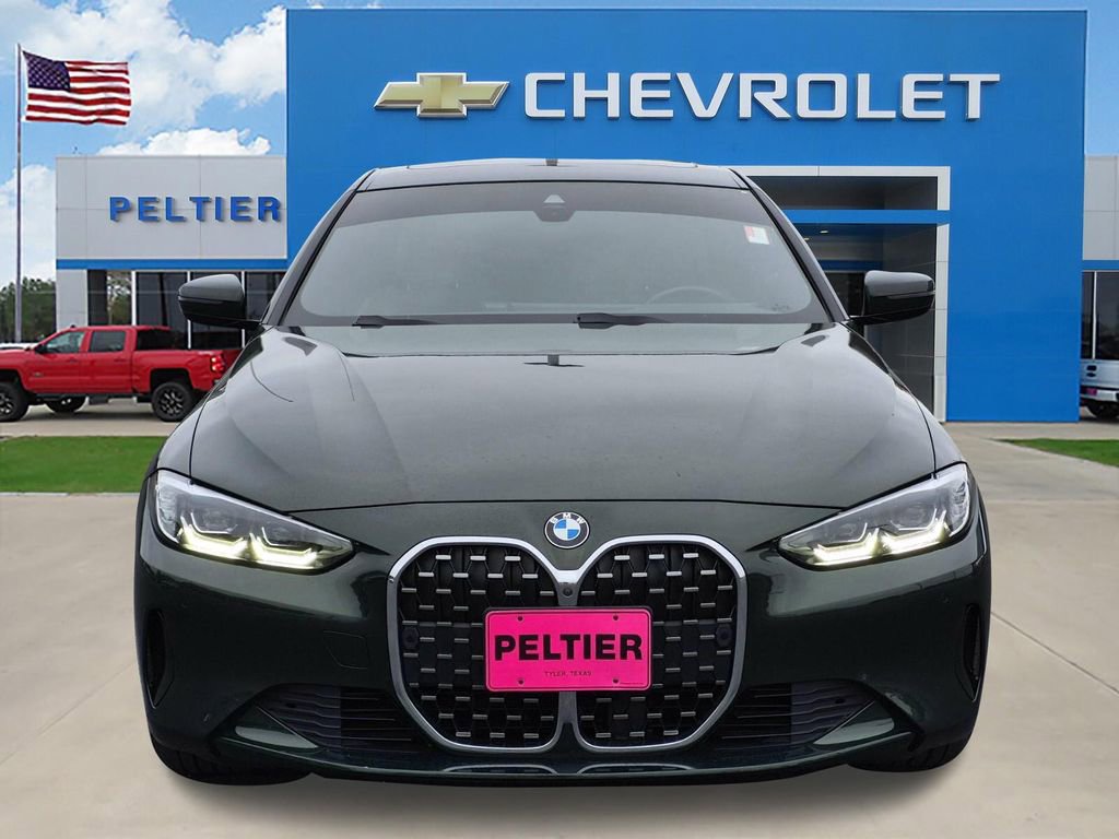 Used 2024 BMW 430i Coupe w/ Convenience Package RWD image 2