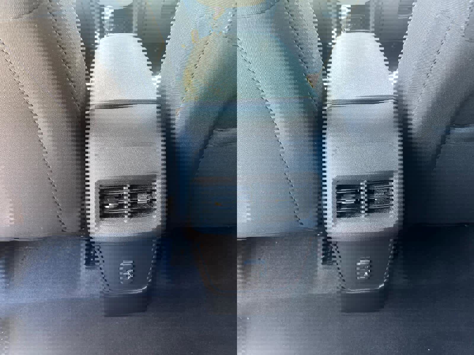 Certified 2023 Chevrolet Equinox LS w/ Driver Confidence II Package image 33