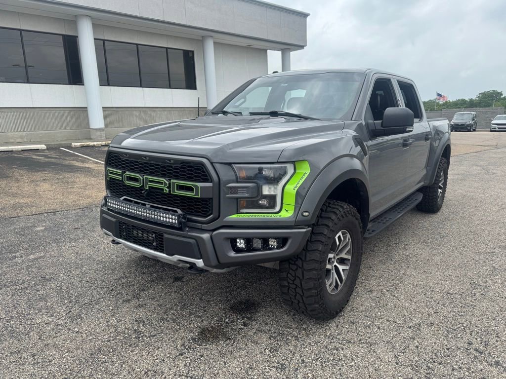 Used 2018 Ford F150 Raptor w/ Equipment Group 801A Mid AWD/4WD image 3