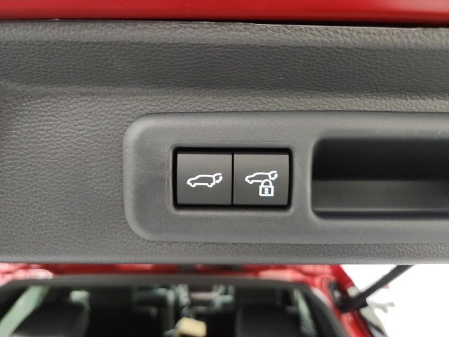 New 2026 Toyota Sequoia Platinum image 19