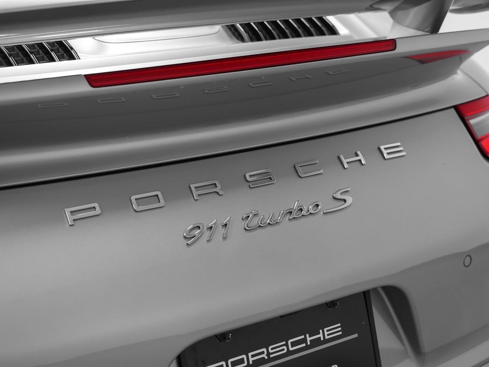 Certified 2017 Porsche 911 Turbo S AWD/4WD image 29