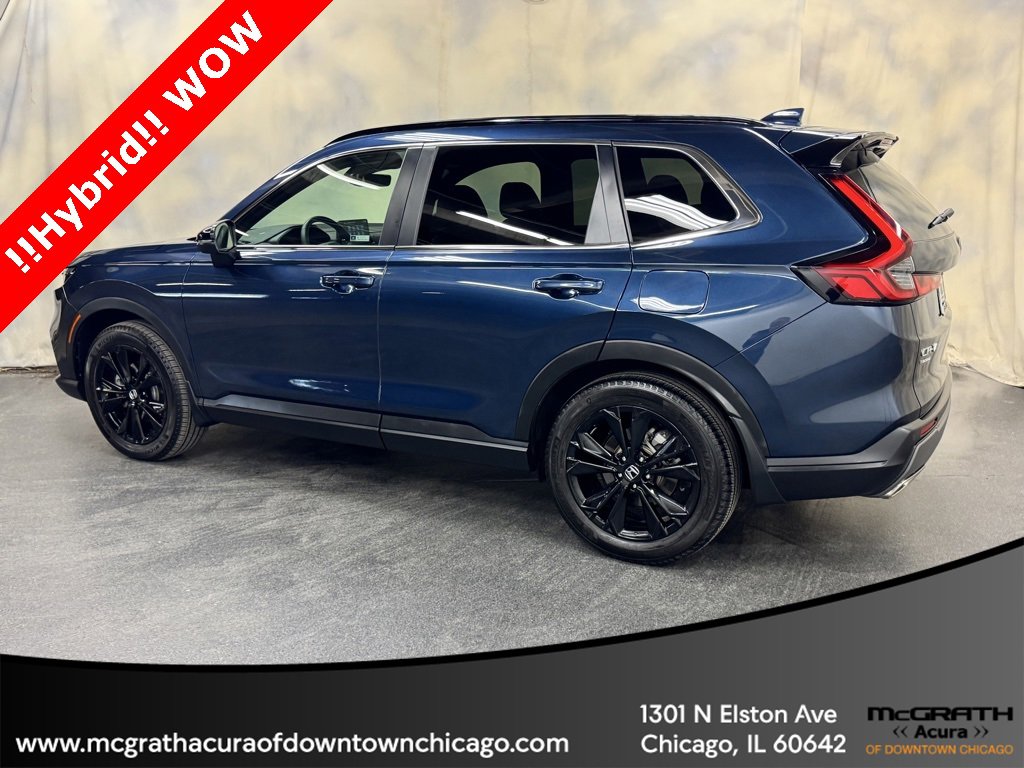 Used 2023 Honda CR-V Sport Touring image 4