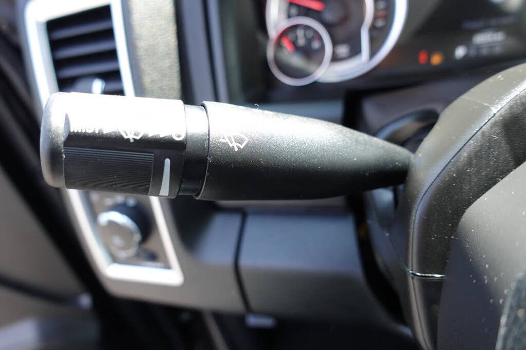 Used 2023 RAM 1500 Warlock AWD/4WD image 61