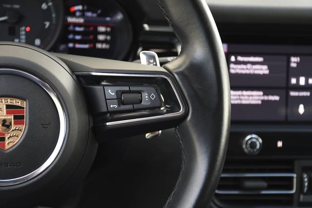 Used 2024 Porsche Macan w/ Premium Plus Package AWD/4WD image 9