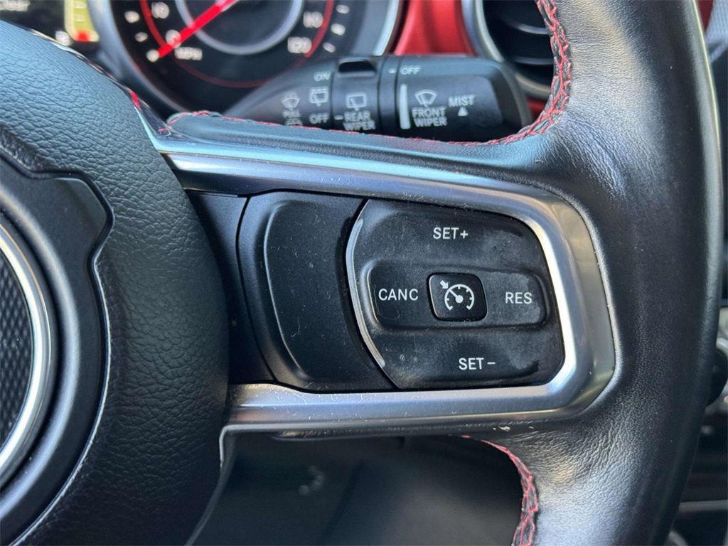 Used 2018 Jeep Wrangler Unlimited Rubicon image 12